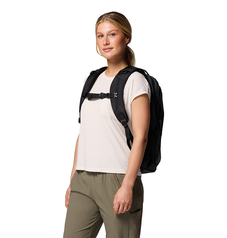 Manresa 33L Backpack